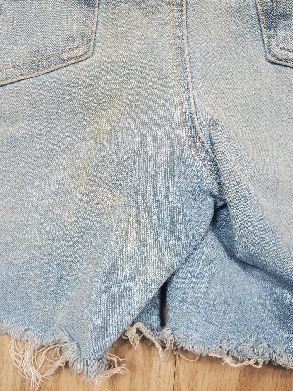 American Eagle The Dream Short Womans 16 Distressed Hem Frayed Denim Shorts - Picture 10 of 12